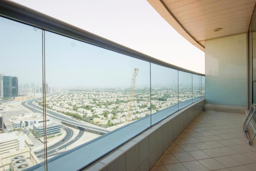 1 Bhk - Concorde Tower - Jlt Cluster H Appartement Dubai Buitenkant foto